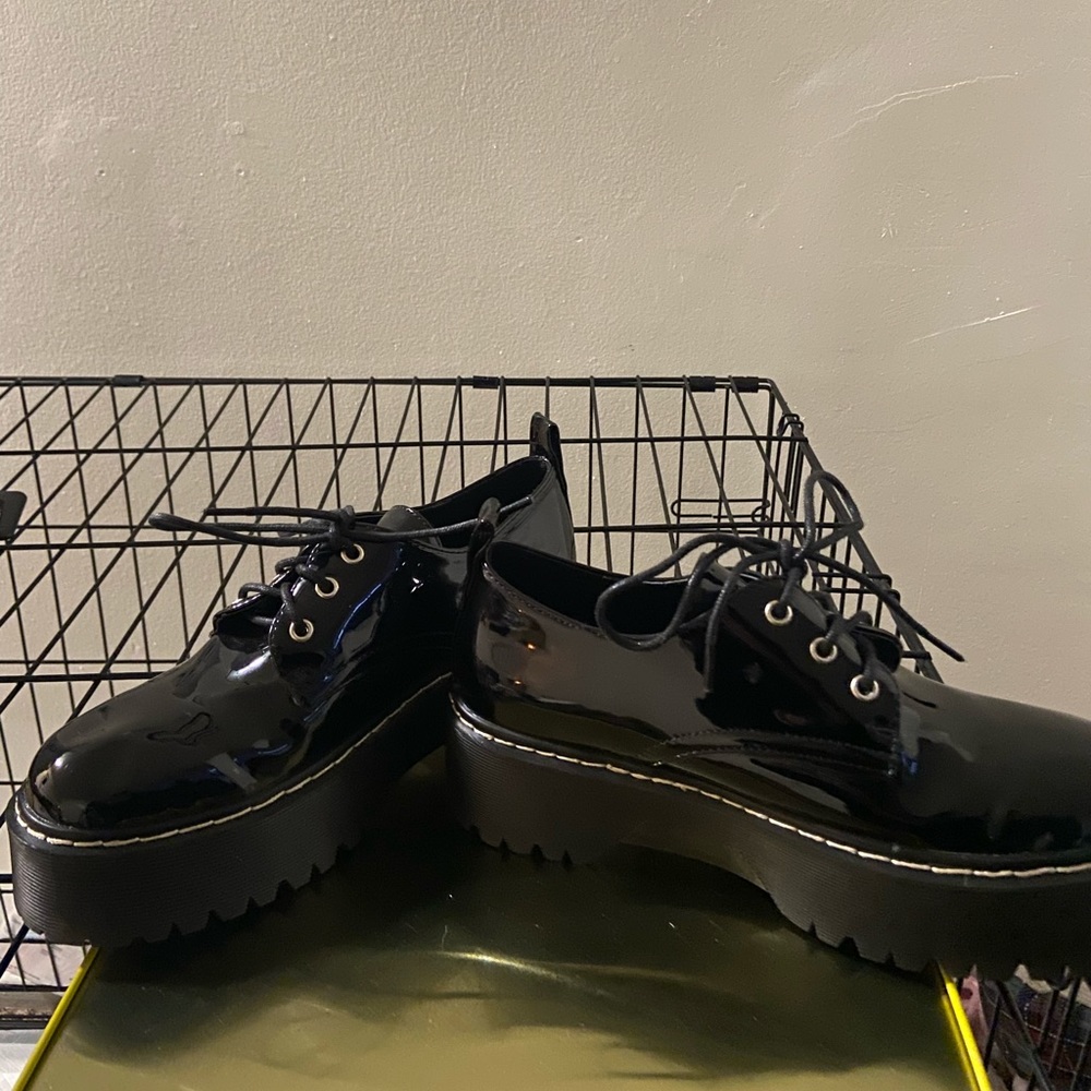 Black Platforms